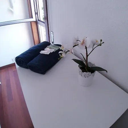 Homestay Theorynomad Rooms Al Lisboa Lisbon