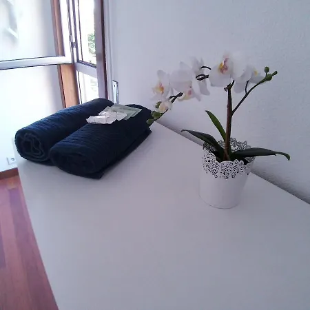 Homestay Theorynomad Rooms Al Lisboa Lisbon
