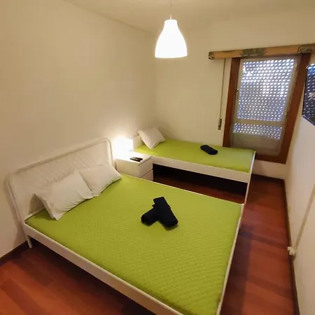 Homestay Theorynomad Rooms Al Lisboa *