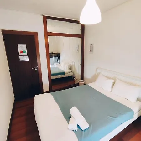 Homestay Theorynomad Rooms Al Lisboa Lisbon